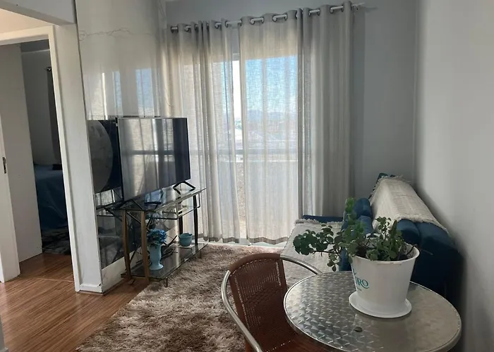 Lindo Apartamento Completo E Com Garagem Coberta