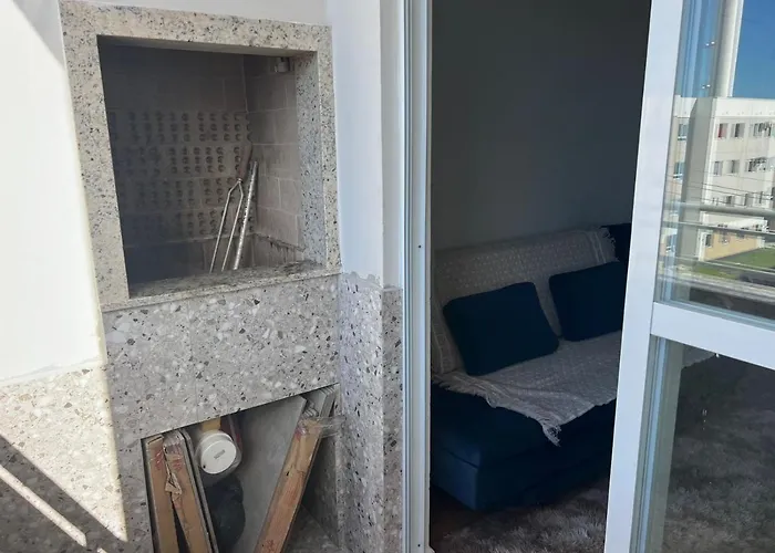 Lindo Apartamento Completo E Com Garagem Coberta